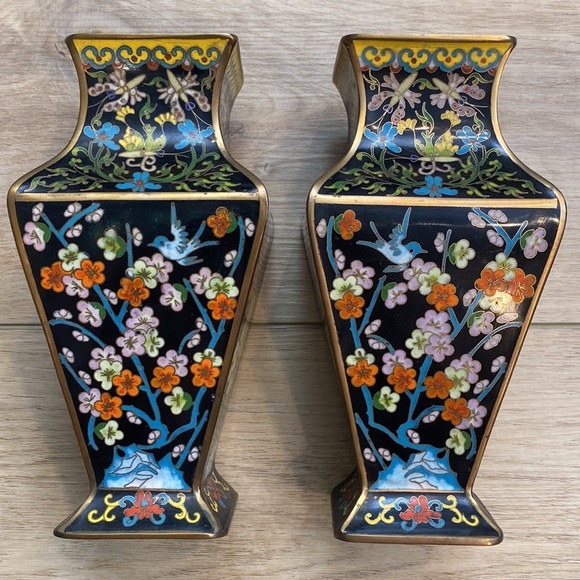 Vintage Cloisonné Chinese Mirror Vase Pair Set of Two Asian Traditional Boho‎ - Picture 1 of 15